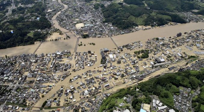 Többen eltűntek Japánban az árvizek és földcsuszamlások miatt