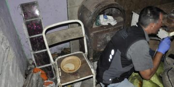 Sexuálisan bántalmazták gyermekeiket az irgalmatlan szülők (videó)