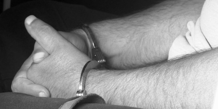 Debrecenben unokázós csalót kapcsolt le a rendőrség