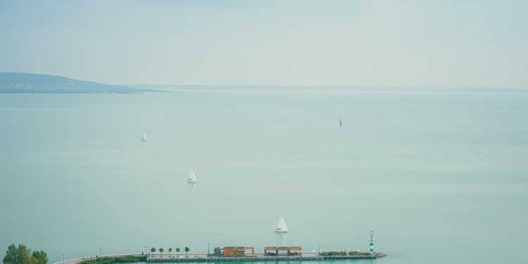 Tihanyi limnológiai intézet: kiváló a tó vízminősége