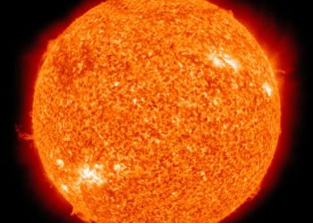 Solar Orbiter – Elküldte a Napról készített első felvételeit (videó)