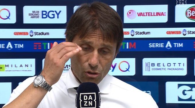 Conte kitart hároméves terve mellett