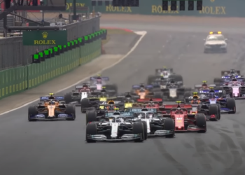 Rajt-cél győzelmet aratott Hamilton