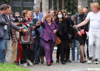 Az ellenzéki szerveződés ügyében metagadta a tanúskodást a Nobel-díjas írónő