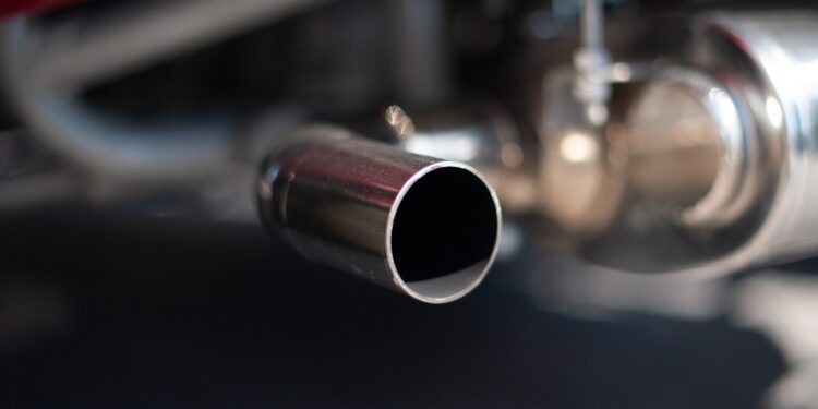 Kaliforniában a rossz kipufogó okozta a bozóttüzeket