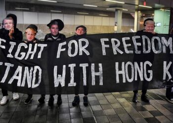 Párizs nem ratifikálja a Hongkonggal kötött kiadatási egyezményt – Peking tiltakozik