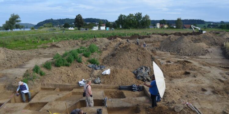 Német régészek bukkantak páratlan leletekre a Duna egyik bajorországi szakaszán