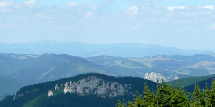 A Szabad Emberek Pártjának színeiben száll versenybe egy újabb mandátumért Székelyudvarhely polgármestere