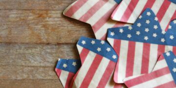 Politics in a pile looking shabby