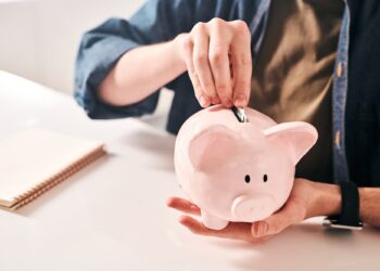 Saving money in crisis